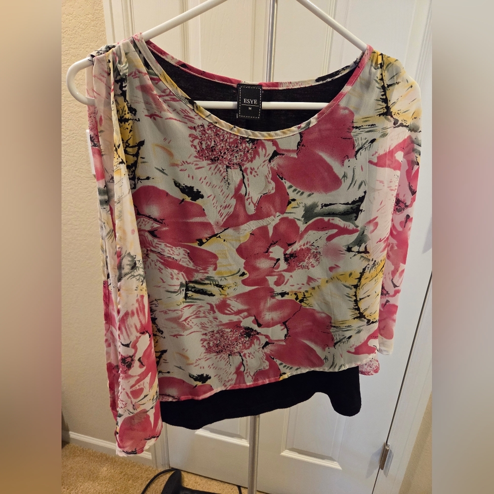 Women's Floral Pink Top